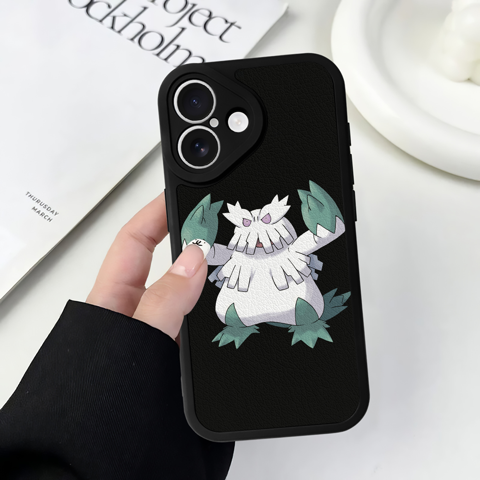 （画像用） ポケットモンスター Pokémon 【iPhone 16シリーズ対応】シリコンスマホケース（レザー調） 材質：シリコン